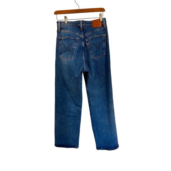 LEVI'S Ribcage Straight Jeans in Medium Blue Wash Size 29 W/27 L - Picture 2 of 7
